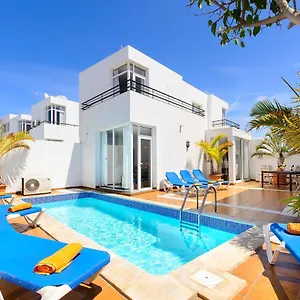 Luis Ii , Puerto del Carmen (Lanzarote) Spain